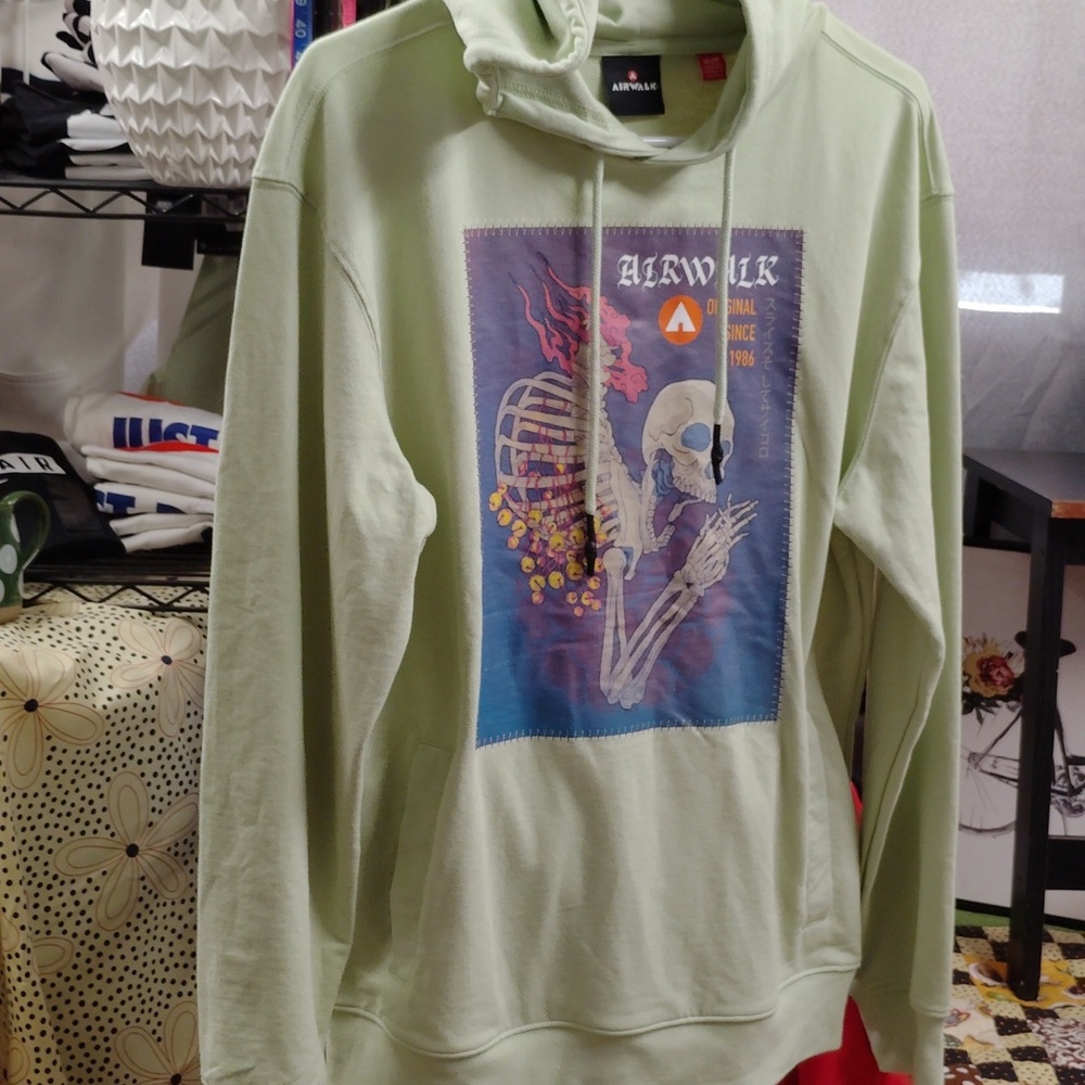 Skull Hoodie  Airwalk
